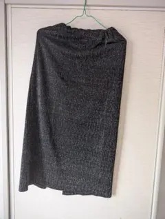 黒 ラメ入りスリットタイトスカート