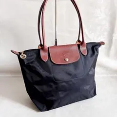 ロンシャン ルプリアージュ ロングハンドル M ナイロン製 ブラック 黒