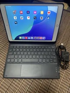 バッテリ99%】iPad 第7世代 32GB ＋ Rugged Combo 3 - メルカリ