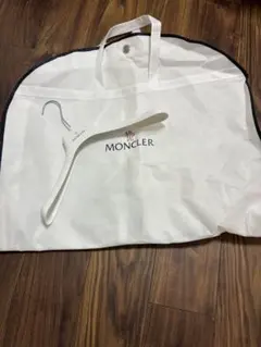 2026年最新】MONCLER ガーメントバッグの人気アイテム - メルカリ