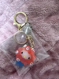 ハローキティ　ミャクミャク　キーホルダー