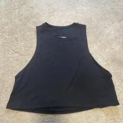 Lululemon 黒 タンクトップ オープンバック