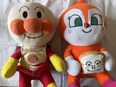 アンパンマン　ドキンちゃん　ぬいぐるみ