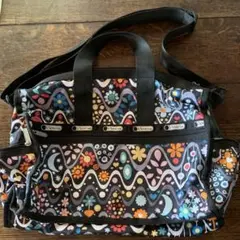 LeSportsac ハート柄ボストンバッグ2way大容量 ポーチ付 レインボー 