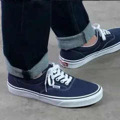 VANS（ヴァンズ）AUTHENTIC（オーセンティック）