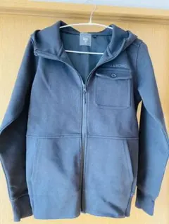 BILLA BONG ビラボンレディース　パーカー✨✨