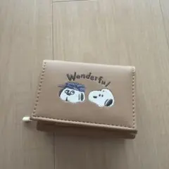 スヌーピー 刺繍 三つ折り財布 ベージュのサムネイル