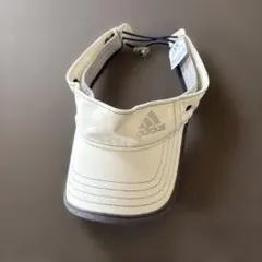 アディダス　サンバイザー