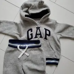 ベビーギャップ セットアップ上下　６ー１２ヶ月