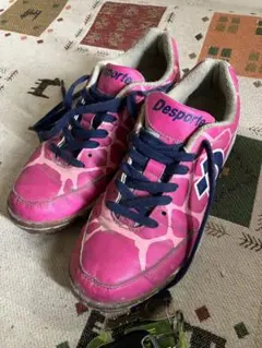早い者勝ち レア le coq sportif サッカーシューズ ピンク 水玉 - メルカリ
