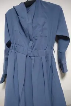 青ワンピース 長袖 中古