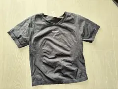 ブラック ショートスリーブTシャツ