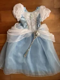 ディズニー公式　シンデレラ　ドレス　サイズ120 リング&ステッキ付き