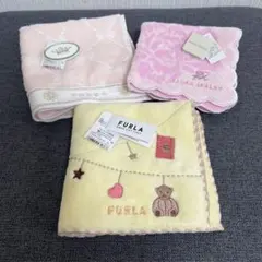 FURLA・TOCCA・Laura Ashley タオルハンカチ　タグ付き