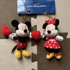 ディズニー　ミッキー ミニーぬいぐるみチャーム　ハート　マグネット