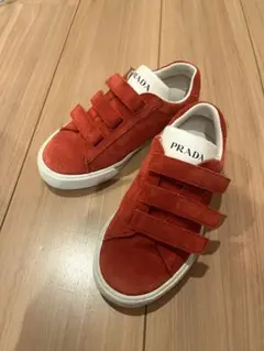 PRADA スエード レッドスニーカー 19㎝