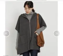 ジャーナルスタンダード　グレー フード付き ポンチョ