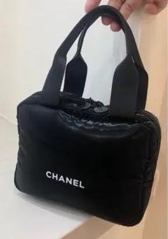 新品未使用CHANEL シャネル ミニボストン　ブラック　化粧ポーチ　ノベルティ