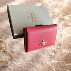 新品・未使用Vivienne Westwood 三つ折り財布 ピンク 箱・袋付き