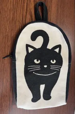 AND PACKABLE 黒猫 にゃん玉ポーチ