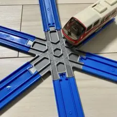 プラレール 対応　３方向交差レール　(自作品)