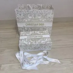 CHRISTIAN DIOR ギフトバッグとボックスセット