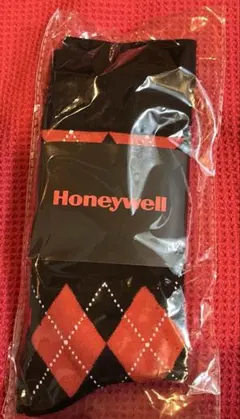 Item thumbnail for item 270b3f98-b2a5-49d5-827a-3af29e2aedee