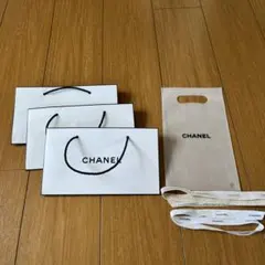 シャネル ショップ紙袋 &リボン