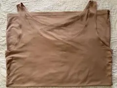 ユニクロAirism タンクトップシームレス M ベージュ