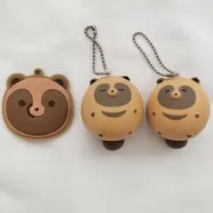 【未使用】タヌキとキツネ タヌキ キーホルダーのサムネイル