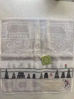 LADUREE タオルハンカチ フレンチブルドッグ柄のサムネイル