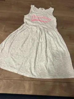 H&M⭐︎グレー ロゴ入り ノースリーブ ワンピース