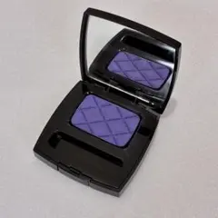 シャネル　オンブイクチュール ジャージィアメジスト　05 アイシャドウ　2g