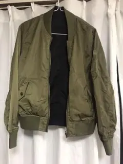 リバーシブル ブルゾン 黒/カーキ