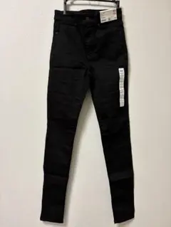 【新品】UNIQLO ウルトラストレッチスキニーハイライズジーンズ24サイズ