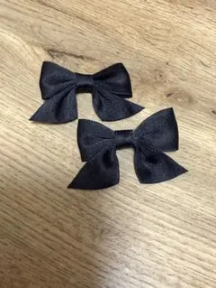 黒リボンヘアクリップ2個セット