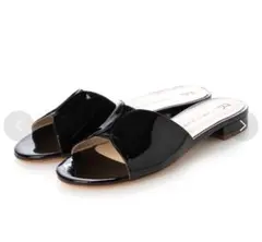 FABIO RUSCONI エナメルスライドサンダル