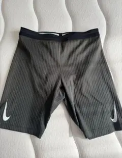 NIKEエアロスイフトハーフタイツ