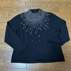 【美品】ビーズ装飾タートルネックセーター 黒