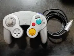 ゲームキューブ コントローラー シルバー