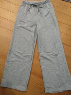 ビジュー付き☆スウェットパンツ