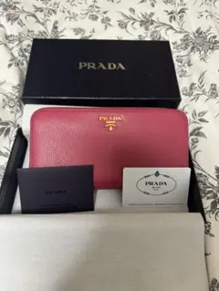 PRADA♡長財布