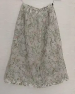 花柄フレアスカート ひざ丈