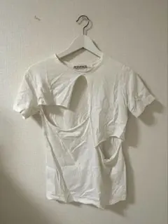 PERVERZE カットアウトデザイン 半袖Tシャツ ホワイトのサムネイル