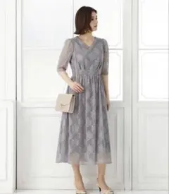 【美品】エメ　フラワーブーケレースミモレ丈パーティードレス　結婚式　きれいめ　M