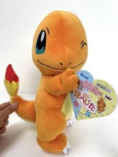 ポケットモンスター　ほぺぴたでっかいぬいぐるみ　ヒトカゲ