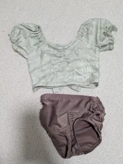 アプレレクール　水着　セパレート　すずらん