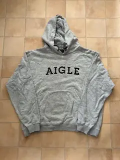 AIGLE パーカー グレー Mサイズのサムネイル