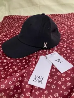 VARZAR 黒 キャップ ロゴ 深め 韓国 人気 未使用新品