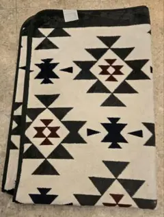 Item thumbnail for item bb8c2fd1-fe26-4ef3-8820-5b5044588fe7